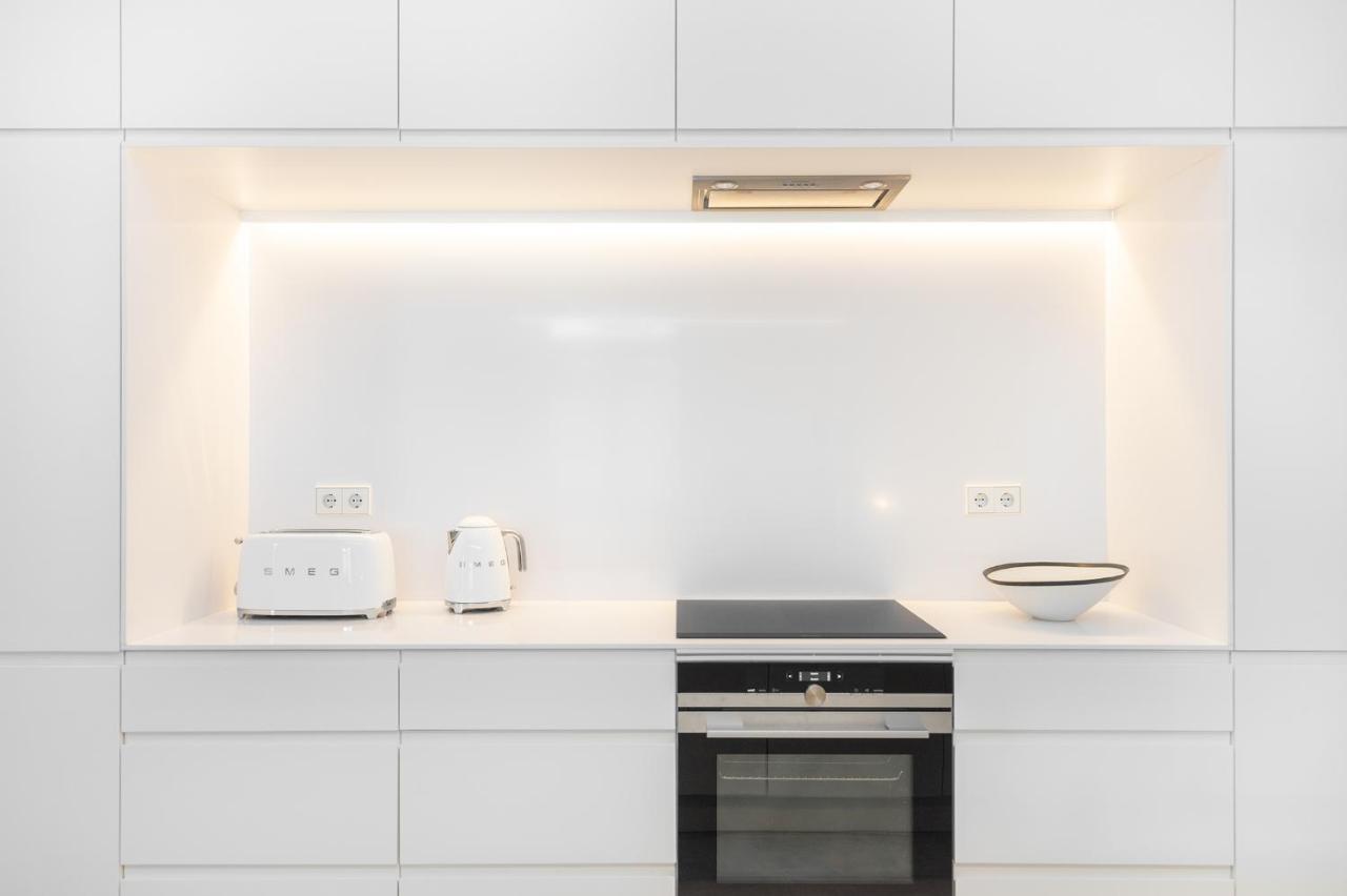 Whome | Av. Da Liberdade Deluxe Apartment W/ S-Pool, Gym & Parking Lisboa المظهر الخارجي الصورة
